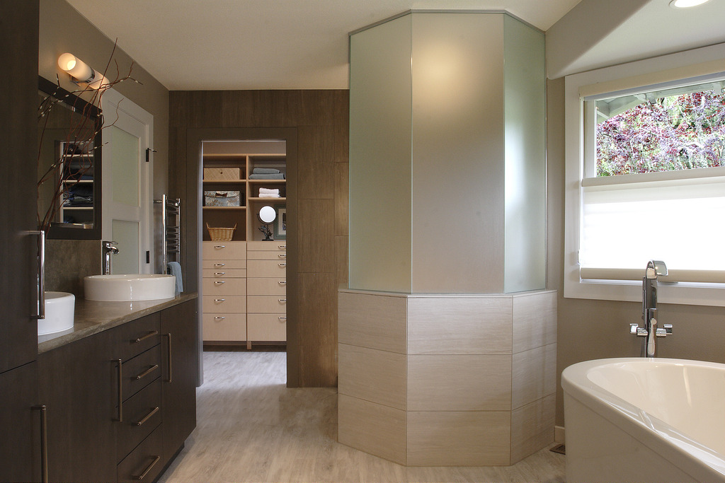 The Best Bathroom Remodeling Contractors In Seattle Home Builder