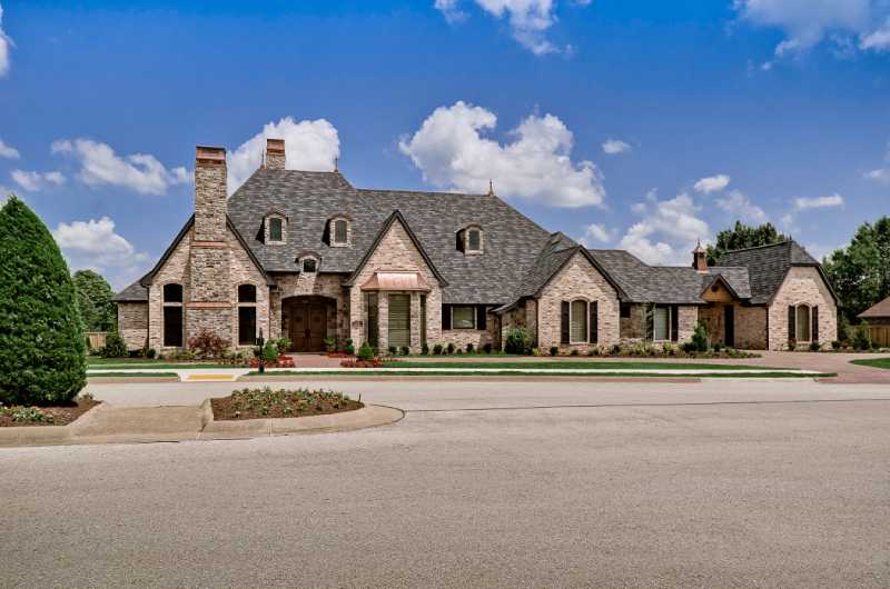 The Best Luxury Home Builders Near Me - Custom Home Builder Digest